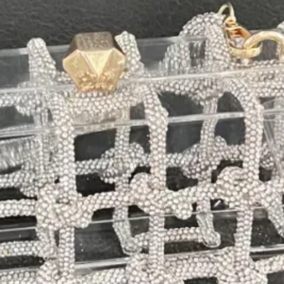 🦋NWT  Crossbody, Crystals  Shoulder bag - Picture 7 of 7